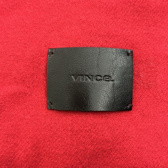 Sofia Cashmere
Fringed Cashmere Evening Wrap NEW - Picture 3 of 5